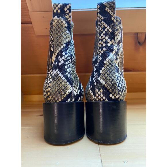 Everlane Boots - Picture 4 of 9